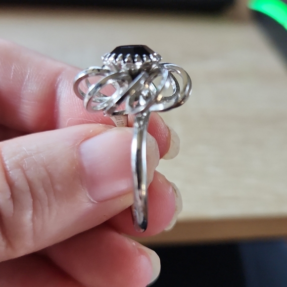 SARAH Coventry Vintage Ring - Picture 2 of 5